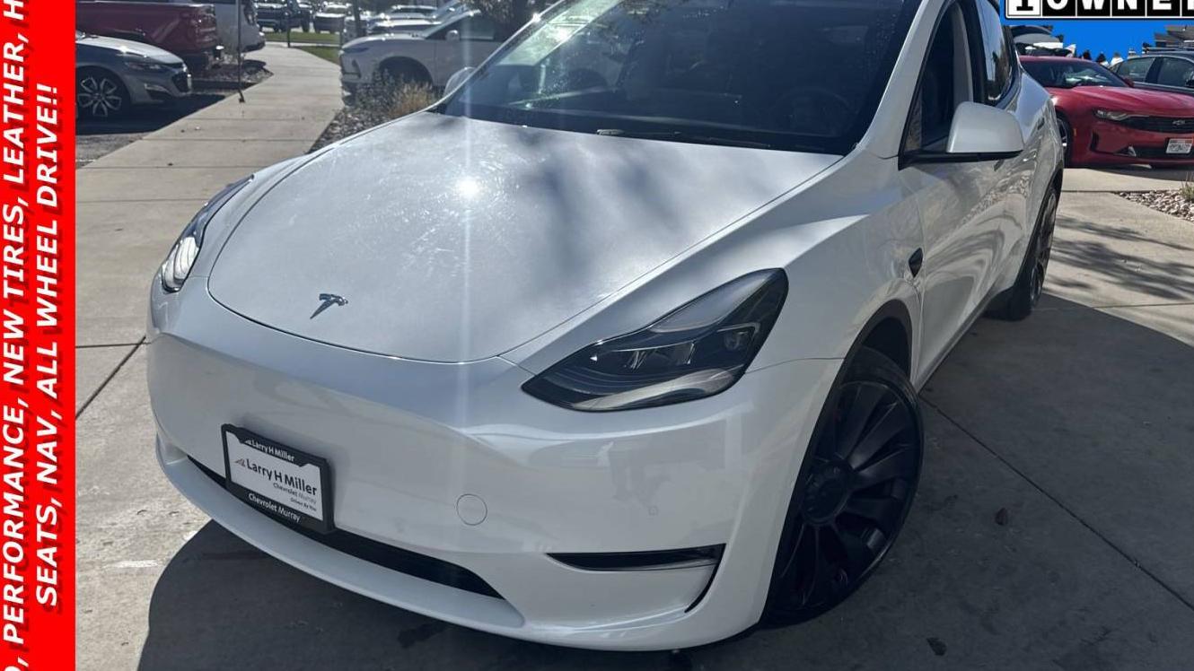 TESLA MODEL Y 2021 5YJYGDEF8MF303134 image